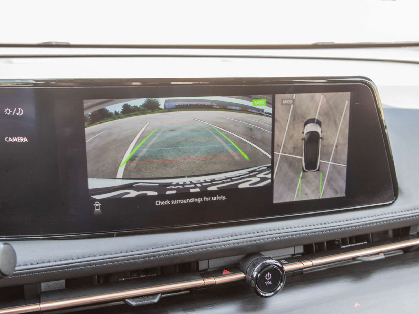 Used 2024 Nissan Ariya AWD image 22