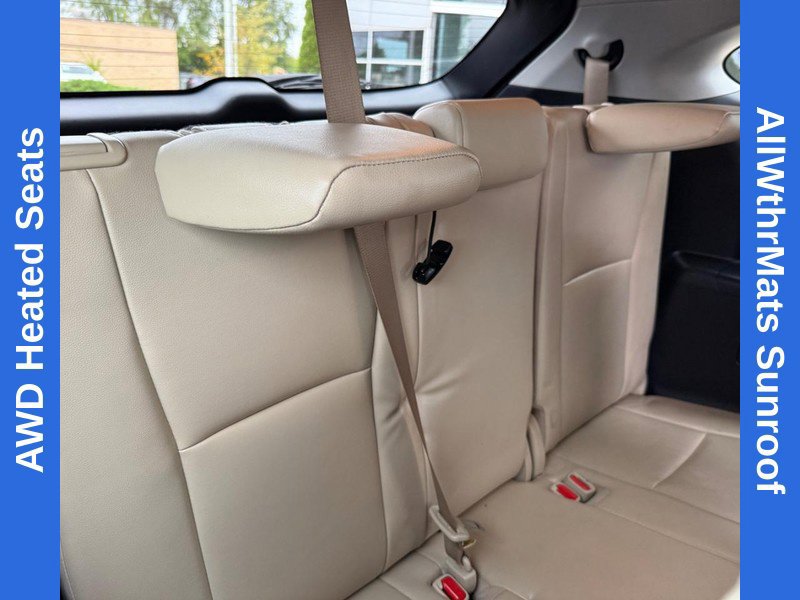 Used 2023 Toyota Highlander XLE AWD/4WD image 13