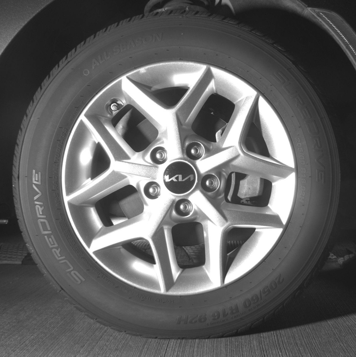Used 2025 Kia Soul LX w/ LX Technology Package FWD image 13