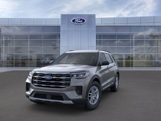 New 2025 Ford Explorer Active image 2