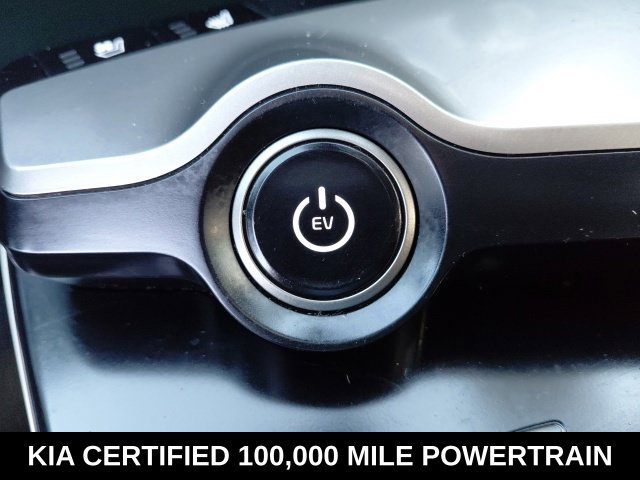 Certified 2025 Kia EV6 Wind RWD image 20