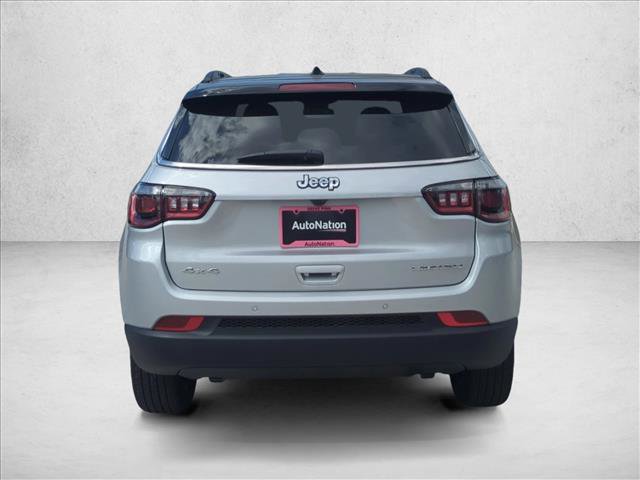 New 2026 Jeep Compass Limited image 8