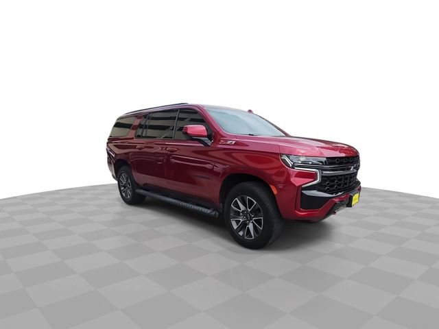 Used 2021 Chevrolet Suburban Z71 AWD/4WD image 2