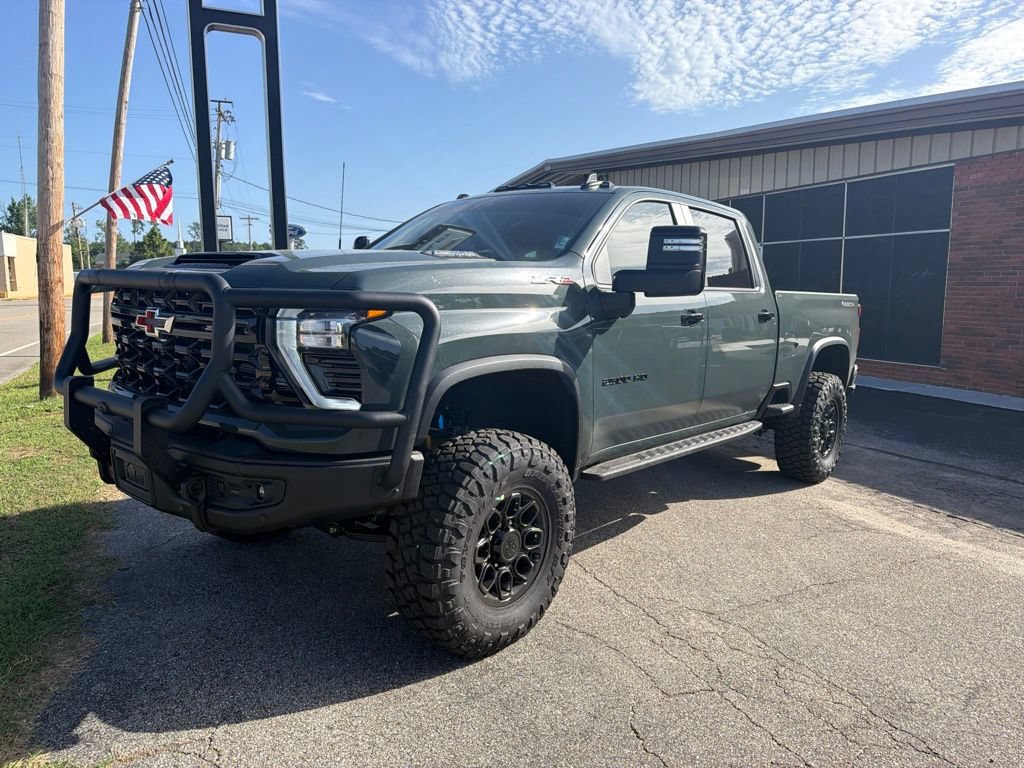 New 2026 Chevrolet Silverado 2500 ZR2 w/ ZR2 Bison Edition AWD/4WD image 1