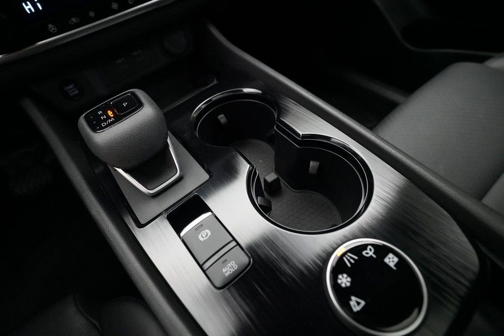 Certified 2024 Nissan Rogue SV w/ SV Premium Package image 18