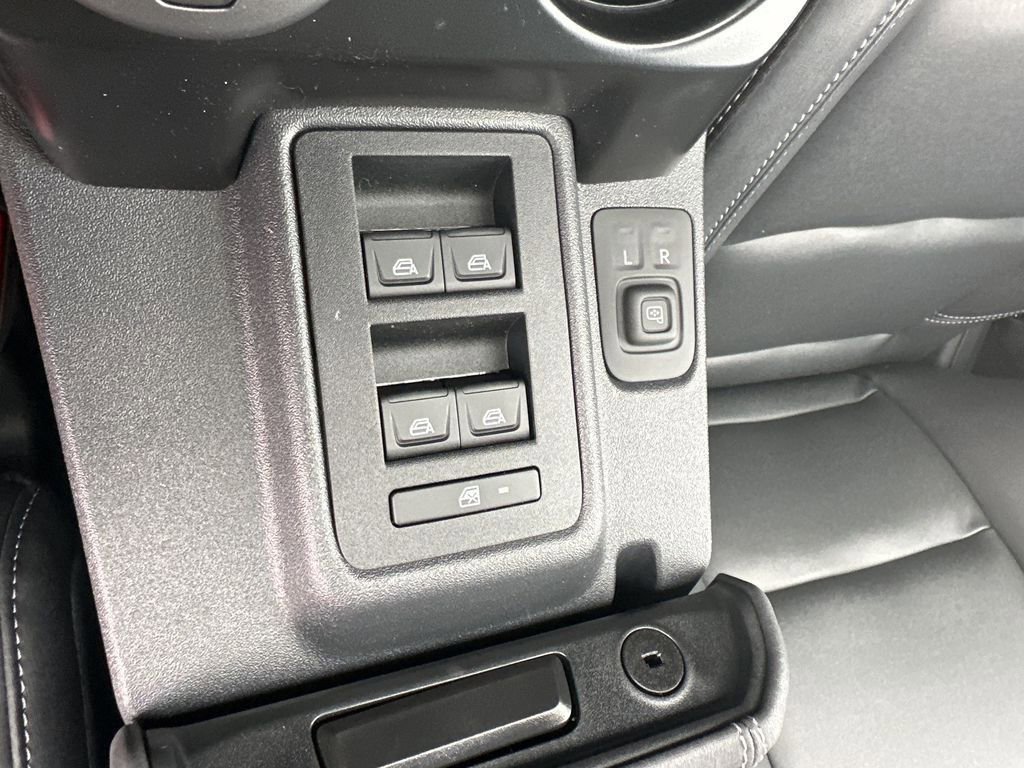 New 2025 Ford Bronco Big Bend w/ Black Diamond Package image 26