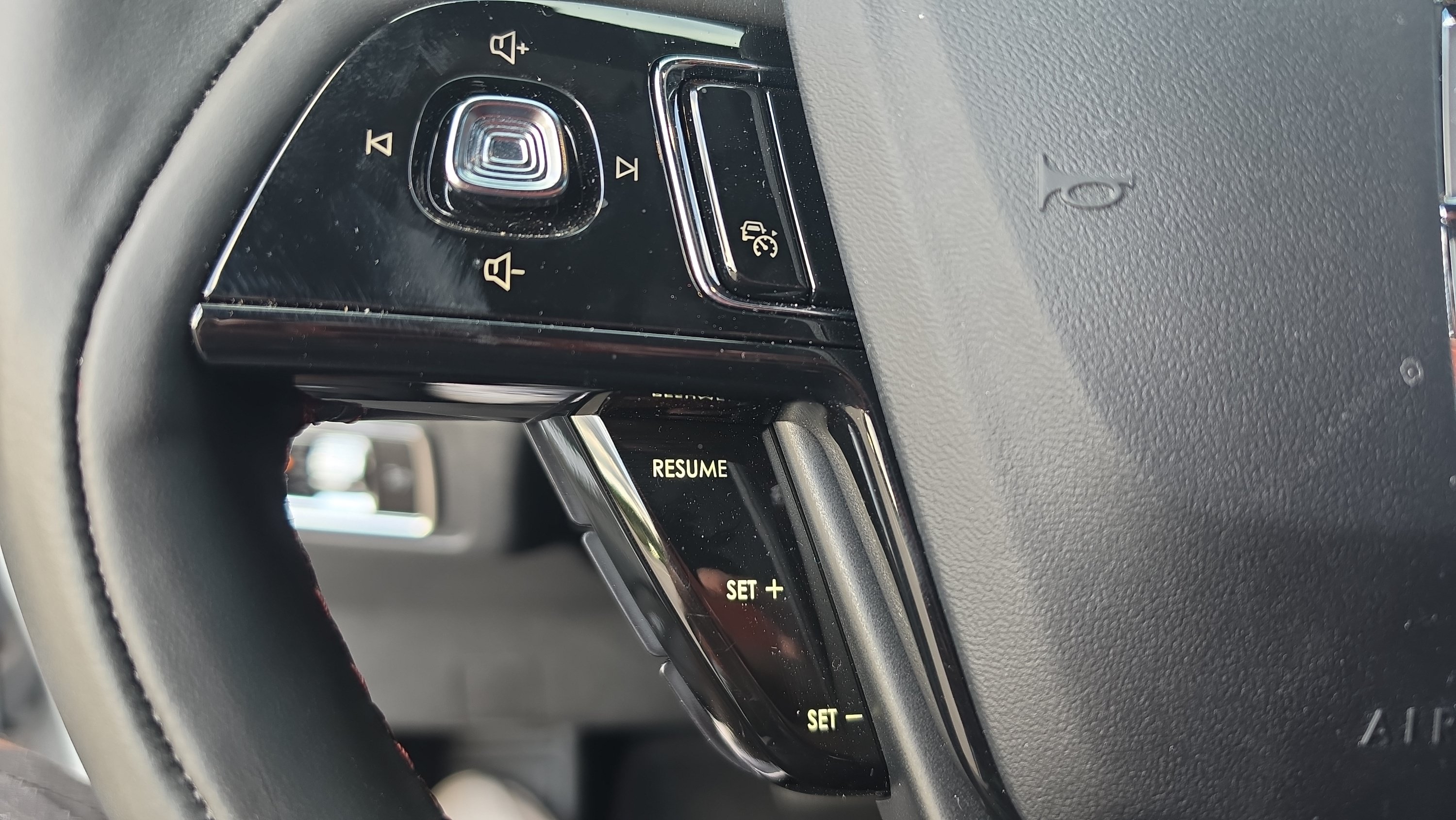 Used 2026 Lincoln Corsair Grand Touring AWD/4WD image 12