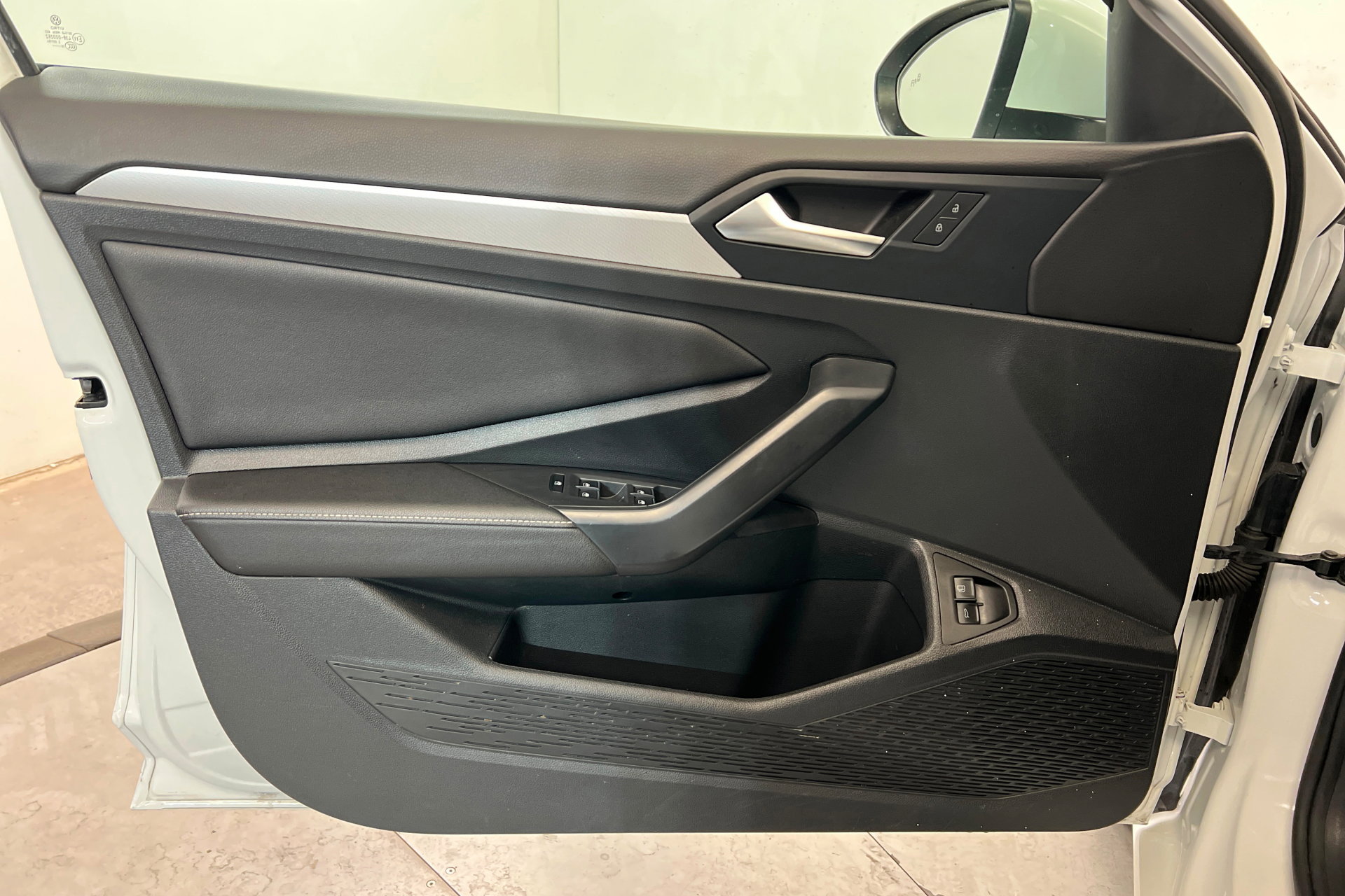 Used 2024 Volkswagen Jetta S image 14