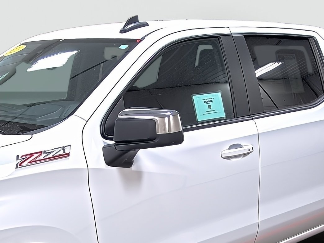 Certified 2023 Chevrolet Silverado 1500 LT w/ Z71 Off-Road Package image 8