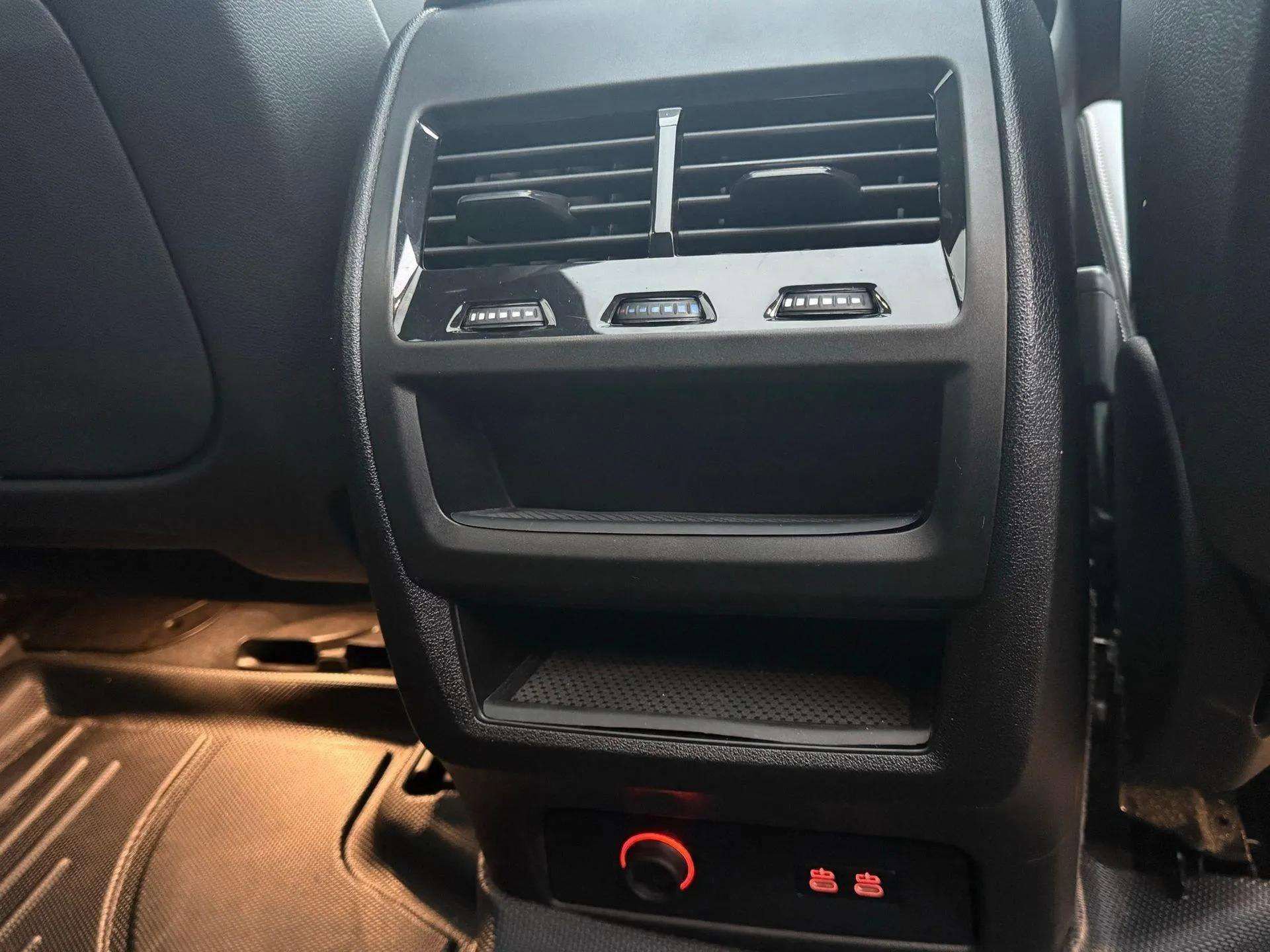 Used 2024 BMW X5 xDrive40i w/ M Sport Package image 20