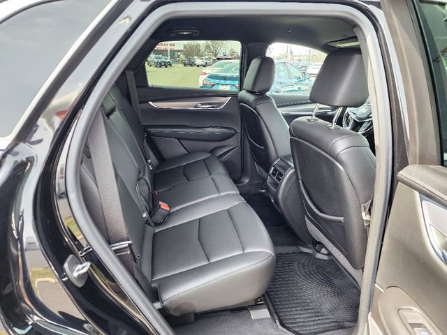 Used 2022 Cadillac XT5 Luxury w/ LPO, Floor Liner Package FWD image 14