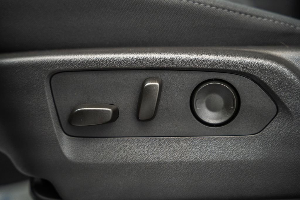 New 2025 Chevrolet Silverado 1500 RST AWD/4WD image 36