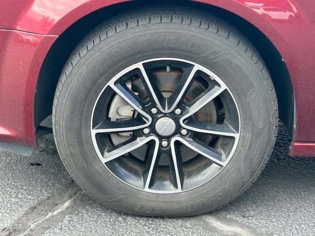 Used 2018 Dodge Grand Caravan GT FWD image 12