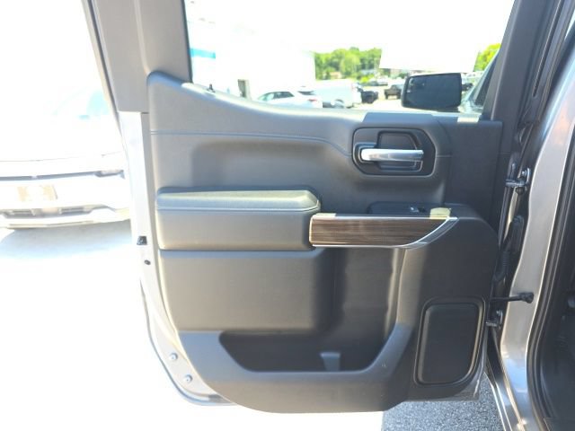 Used 2022 Chevrolet Silverado 1500 LT Trail Boss w/ Convenience Package II AWD/4WD image 28