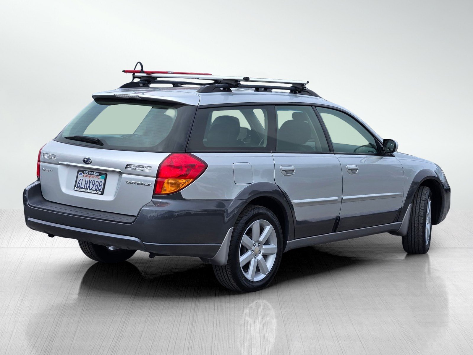Used 2006 Subaru Outback 2.5i Limited AWD/4WD image 4