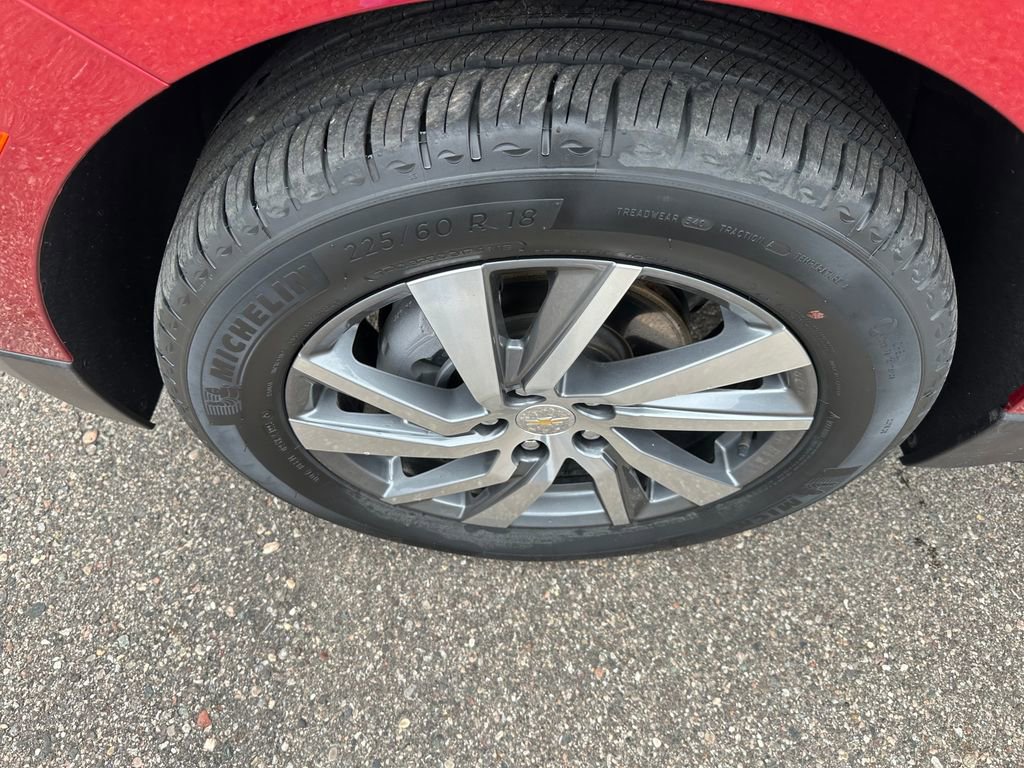 Used 2024 Chevrolet Equinox LT FWD image 11