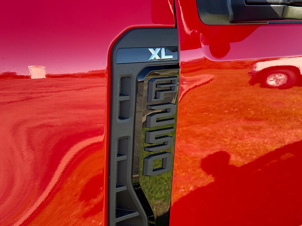 New 2027 Ford F250 XL w/ XL Chrome Package AWD/4WD image 29