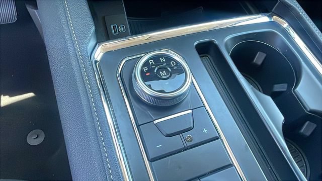 Used 2024 Ford Expedition XLT AWD/4WD image 17