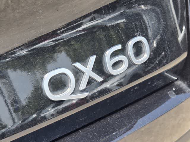 Certified 2027 INFINITI QX60 Luxe w/ Cargo Package FWD image 7