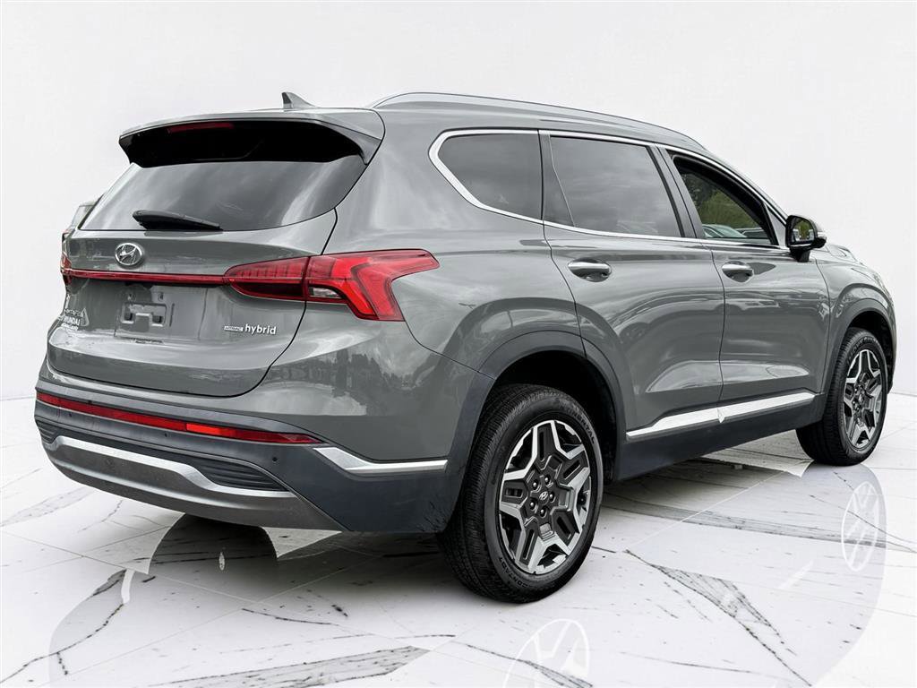 Used 2023 Hyundai Santa Fe SEL Premium image 2