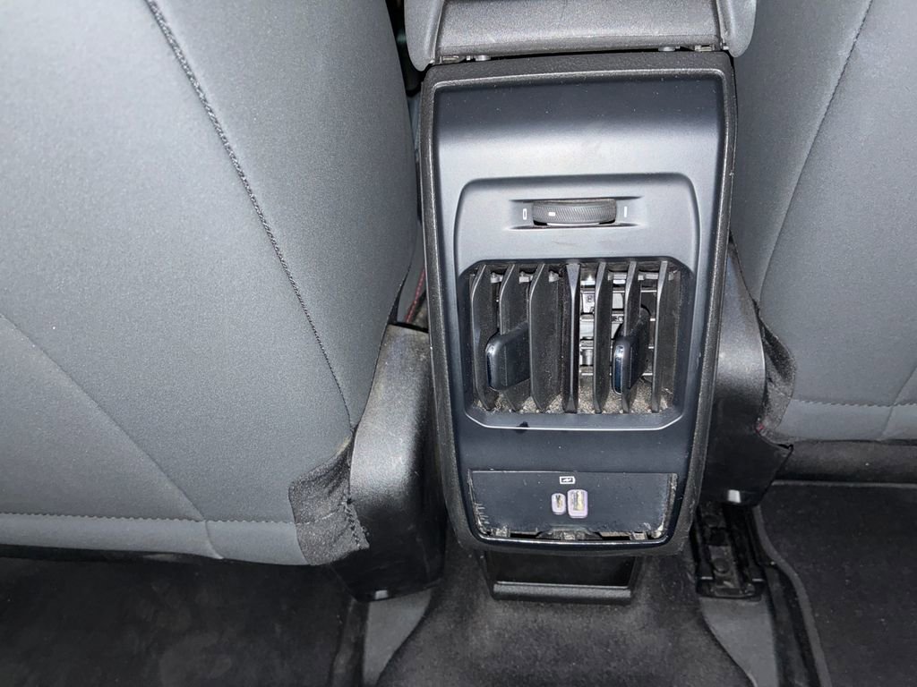 Used 2024 Dodge Hornet GT image 27