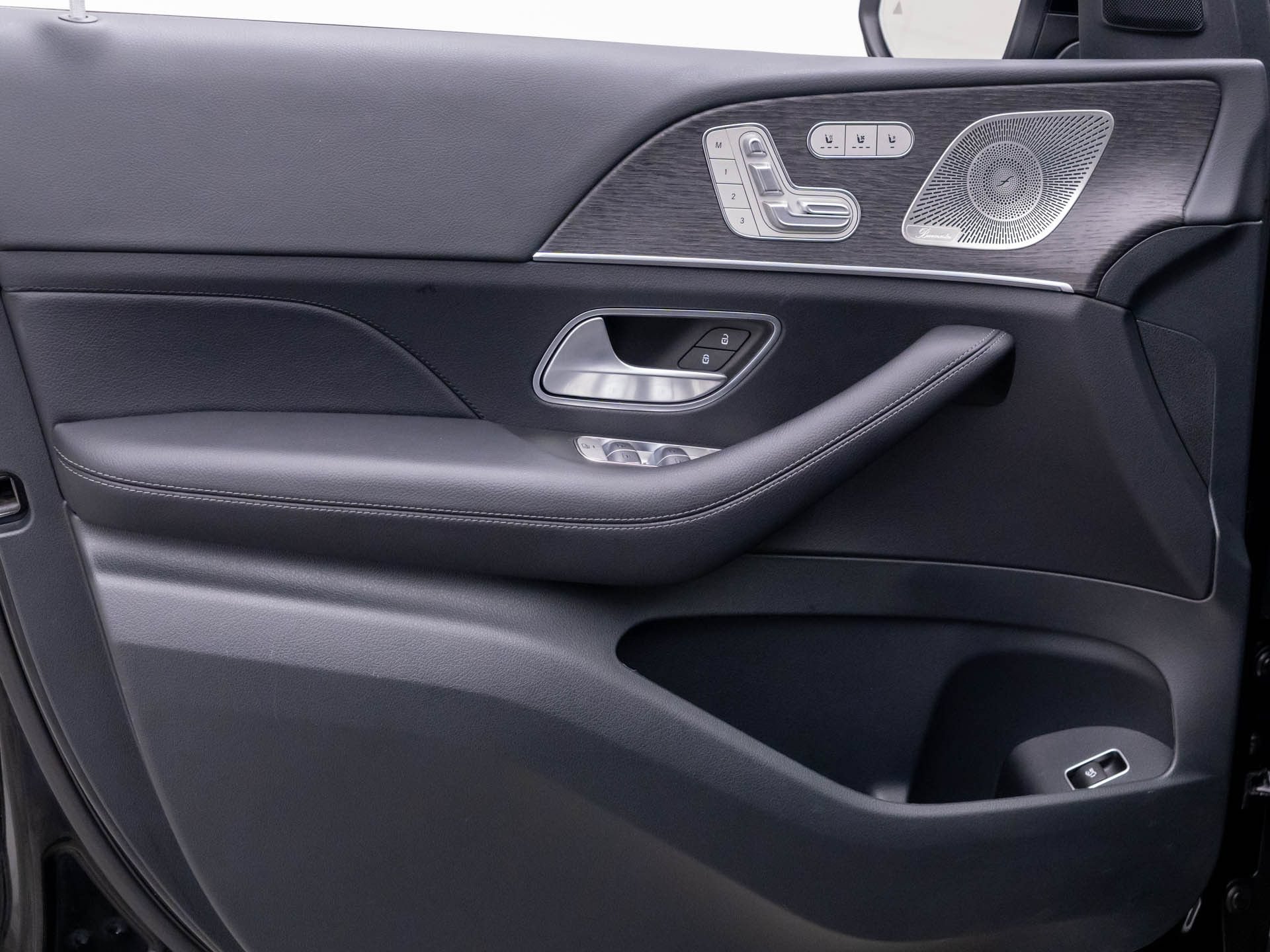 New 2026 Mercedes-Benz GLS 450 4MATIC image 12