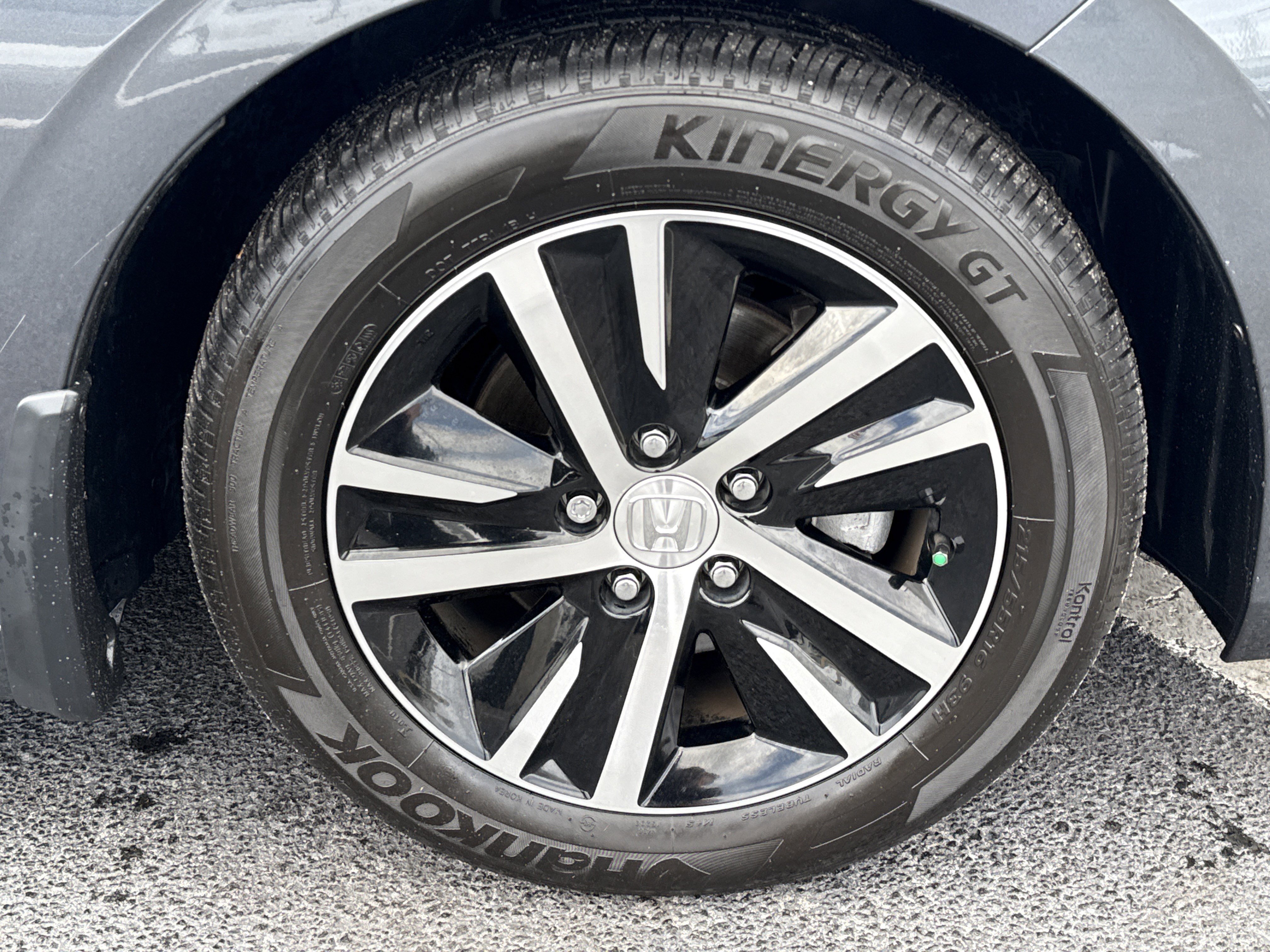 Used 2024 Honda Civic LX image 12