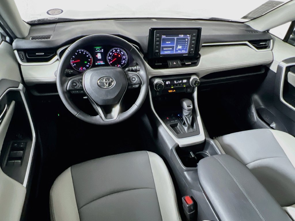 Used 2022 Toyota RAV4 XLE Premium FWD image 26