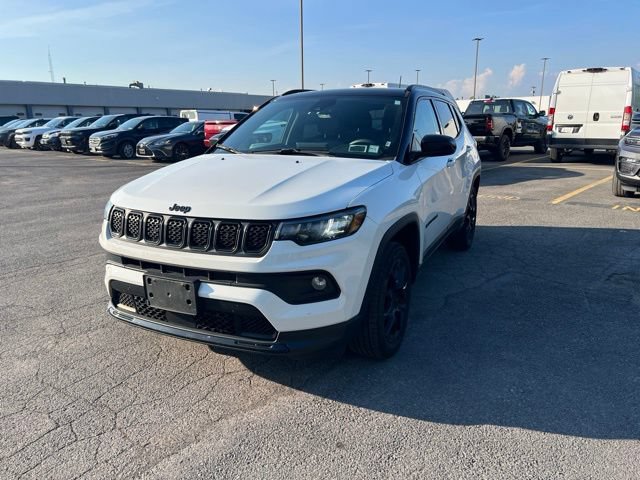 Used 2023 Jeep Compass Latitude w/ Sun and Sound Group