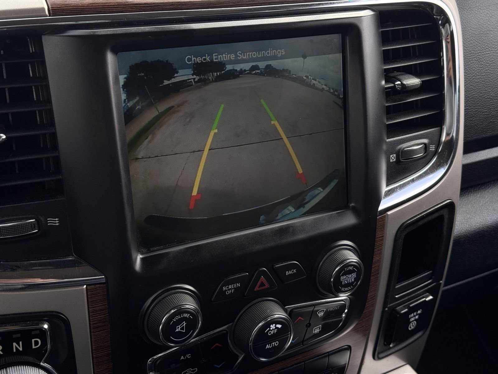 Used 2017 RAM 1500 Laramie w/ Convenience Group image 21