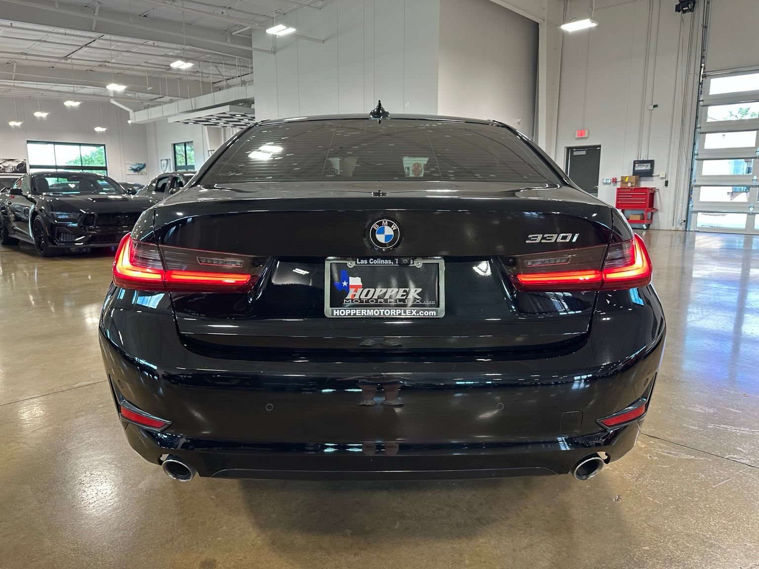 Used 2020 BMW 330i Sedan w/ Driving Assistance Package RWD image 6