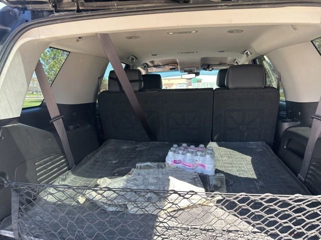 Used 2017 GMC Yukon SLT image 8