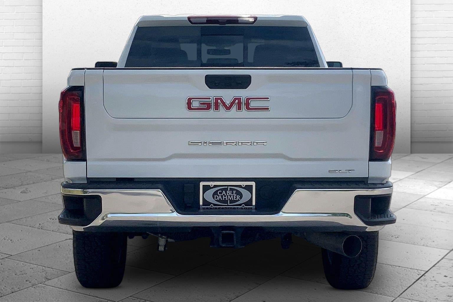Used 2023 GMC Sierra 2500 SLT AWD/4WD image 3