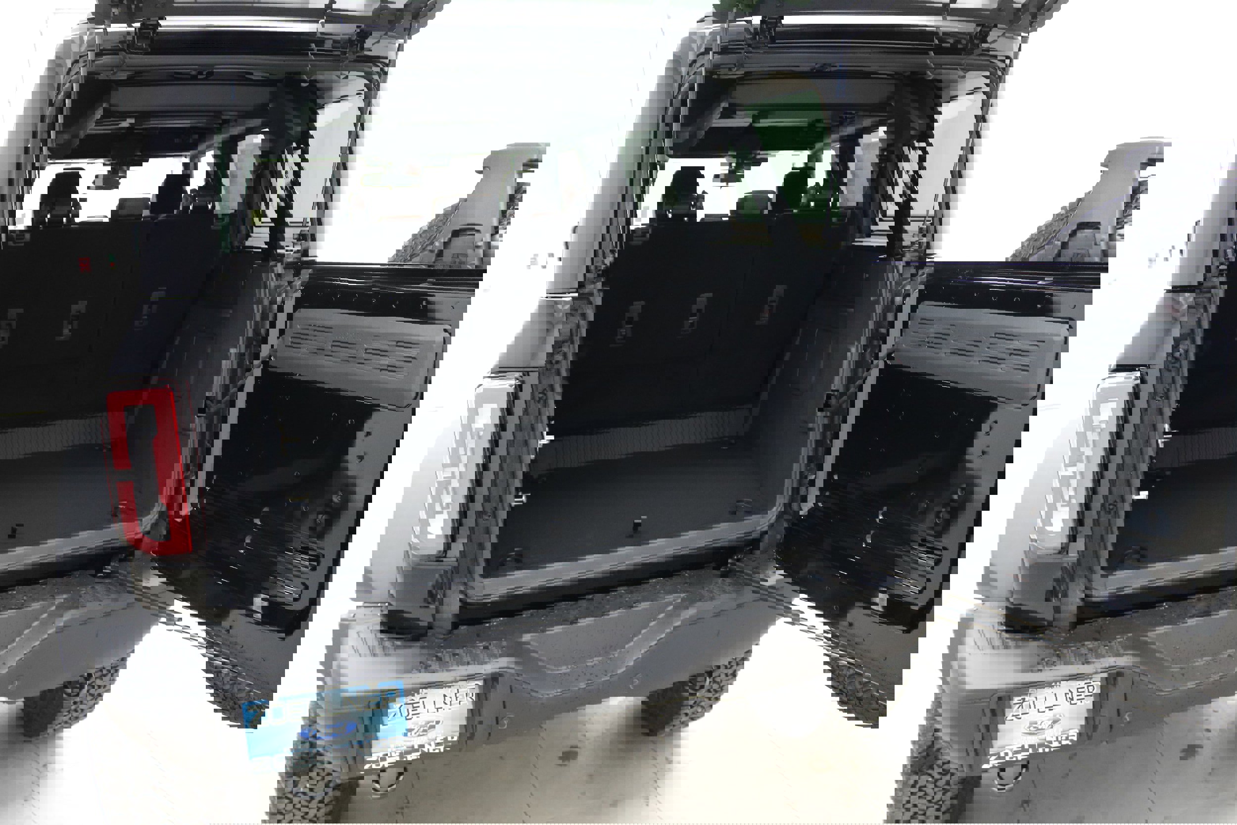 New 2025 Ford Bronco Badlands image 7