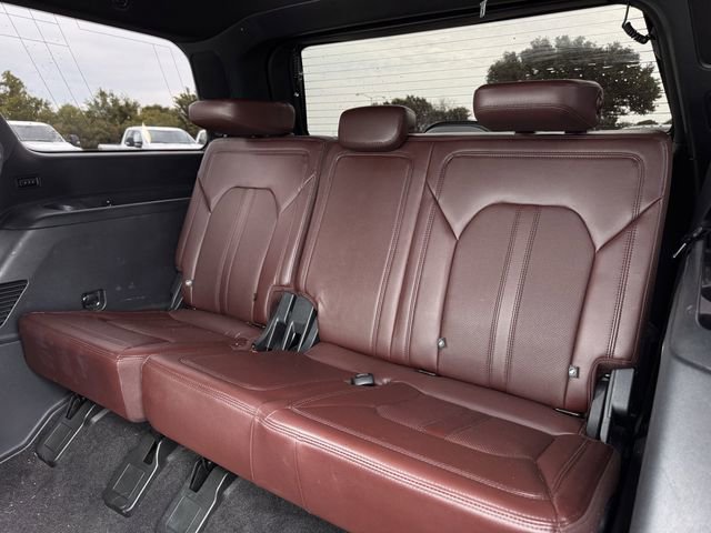 Used 2022 Ford Expedition Limited RWD image 29
