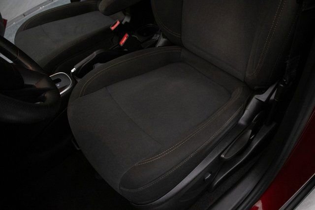 Used 2021 Chevrolet Trax LS AWD/4WD image 28