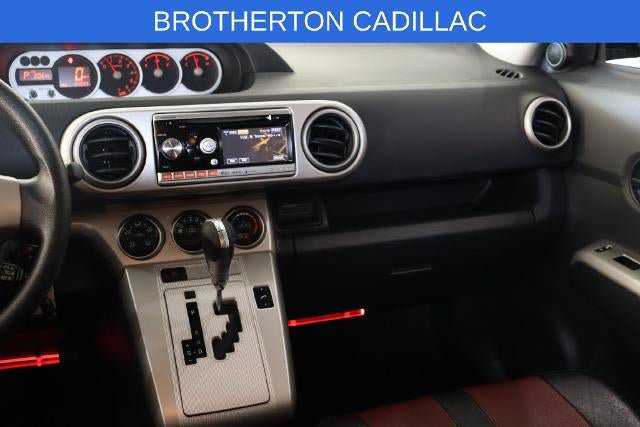 Used 2010 Scion xB FWD image 23