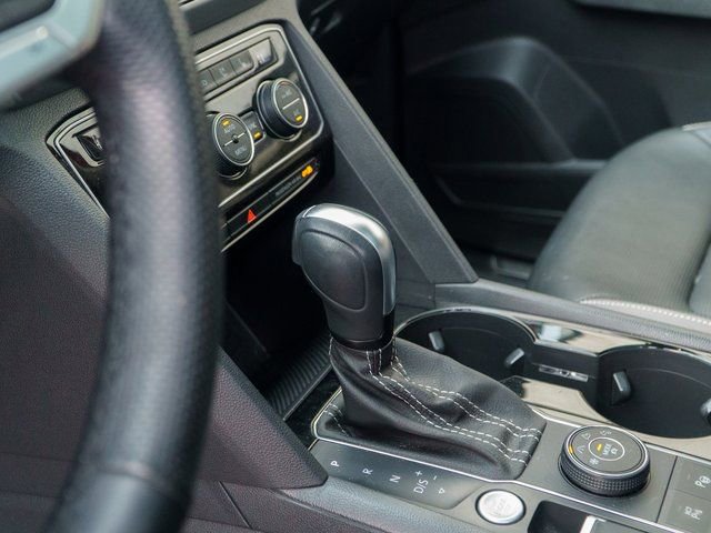 Used 2023 Volkswagen Atlas SEL Premium image 28