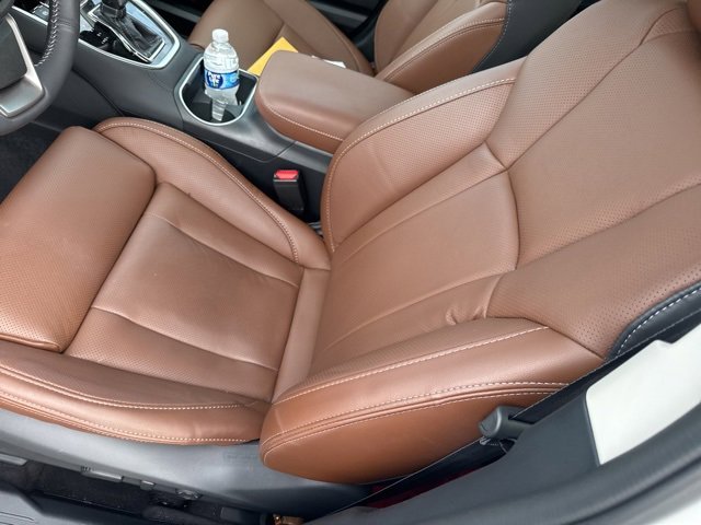 Used 2025 Subaru Outback Touring XT w/ Popular Package #2 image 8