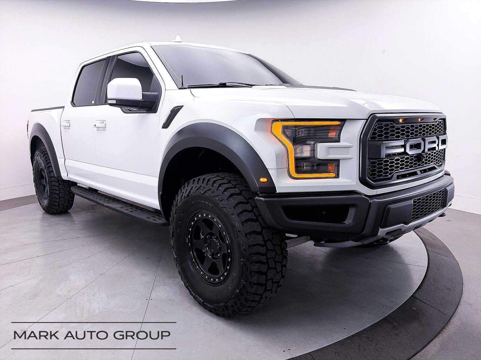 Used 2019 Ford F150 Raptor w/ Equipment Group 802A Luxury AWD/4WD image 1