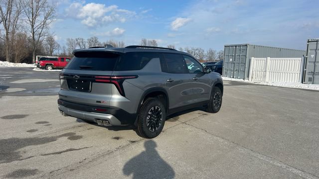 New 2026 Chevrolet Traverse Z71 w/ Enhanced Driving Package image 3