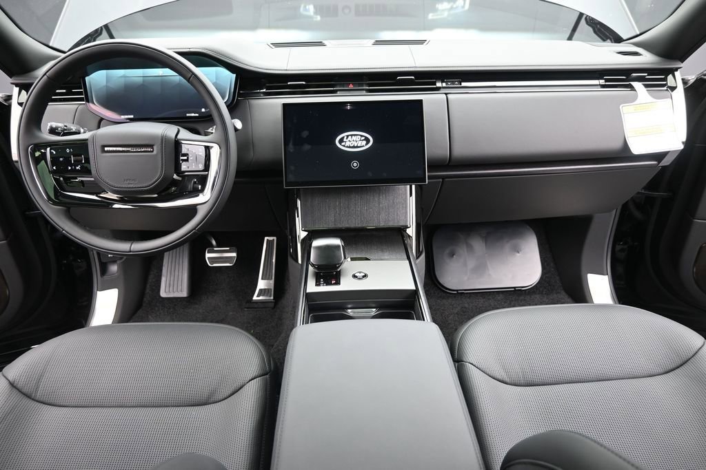 New 2026 Land Rover Range Rover Long Wheel Base SV AWD/4WD image 26