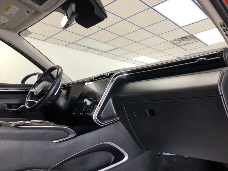 Used 2023 Hyundai Tucson Limited image 15