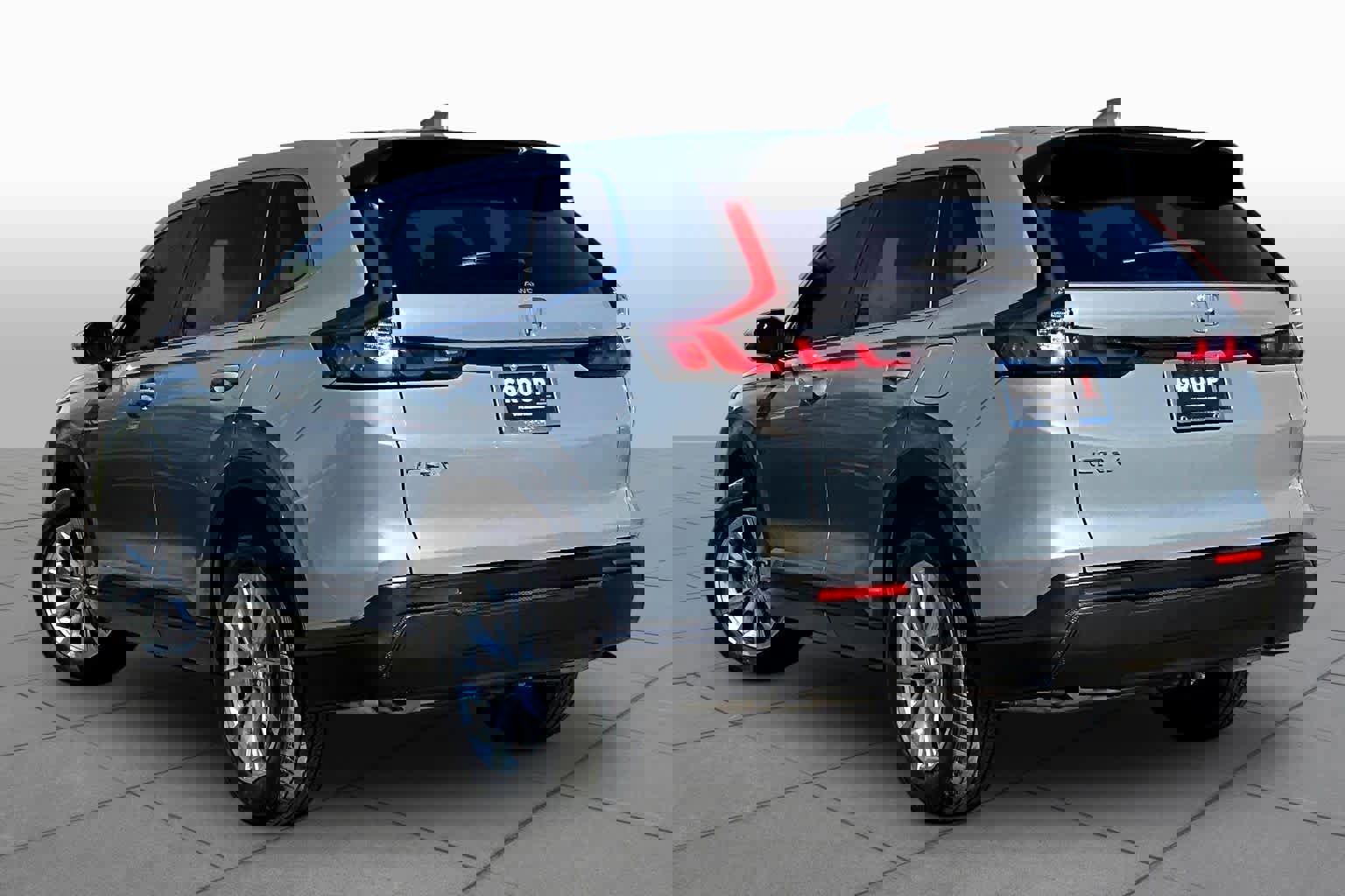 Used 2025 Honda CR-V EX image 12