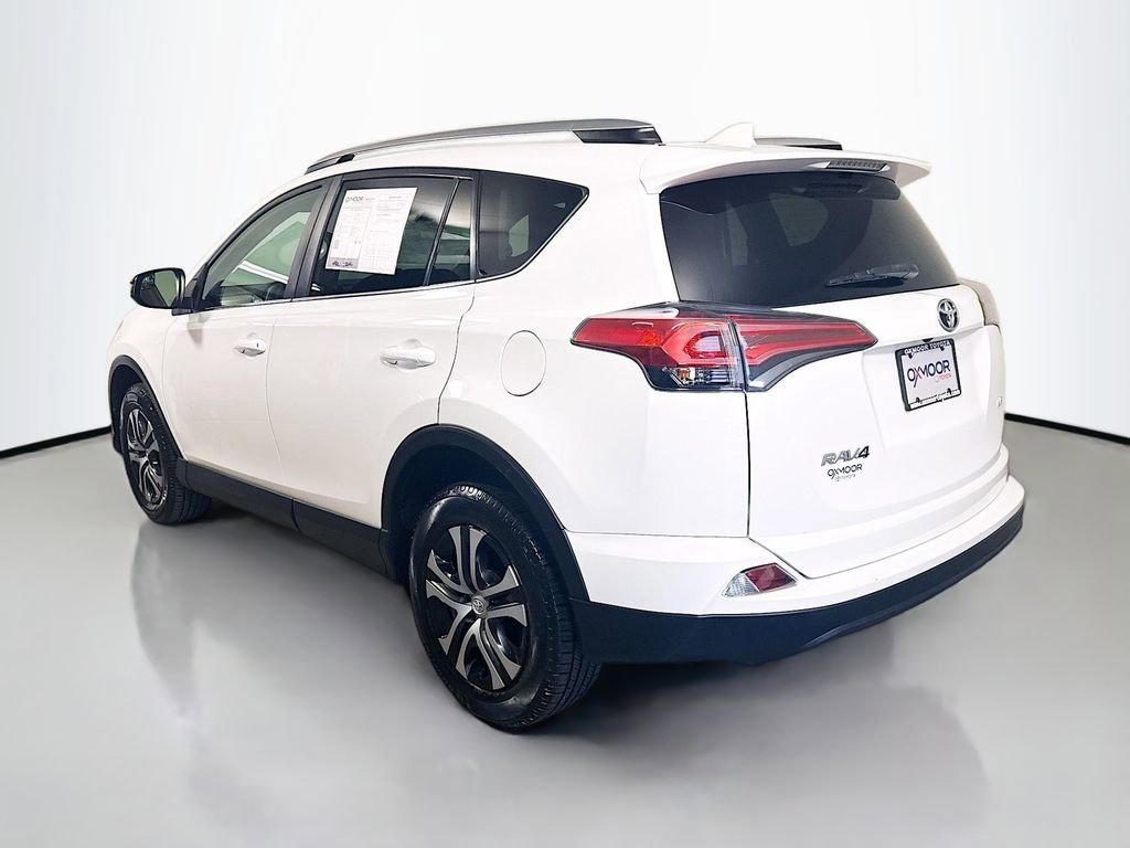 Certified 2017 Toyota RAV4 LE FWD image 5