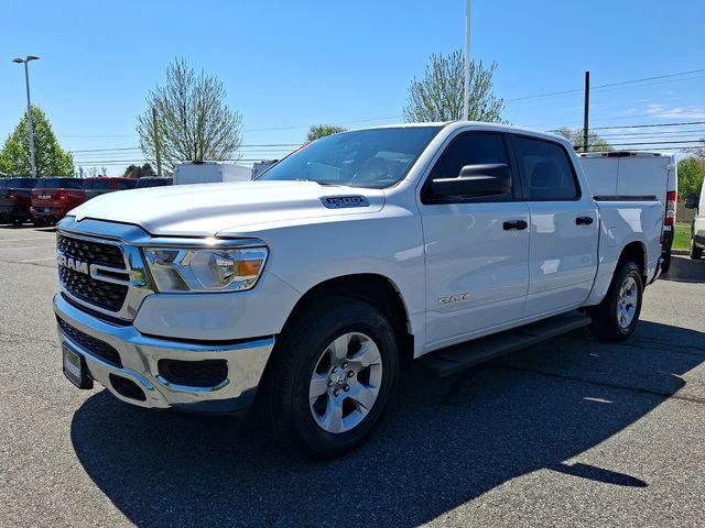 Used 2023 RAM 1500 Big Horn AWD/4WD image 3