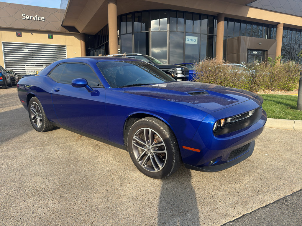 Used 2019 Dodge Challenger SXT w/ Cold Weather Group image 1
