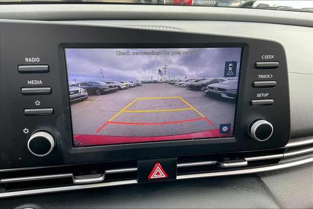 Certified 2021 Hyundai Elantra SEL FWD image 24
