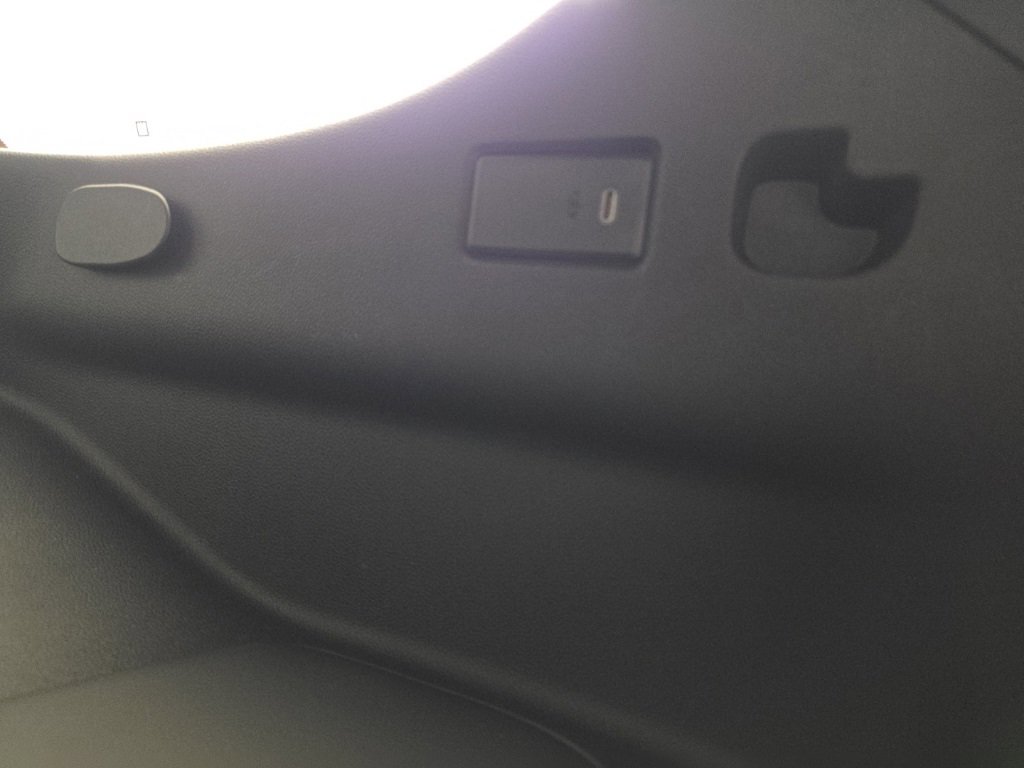 Used 2021 Chevrolet Tahoe High Country w/ Premium Package image 33