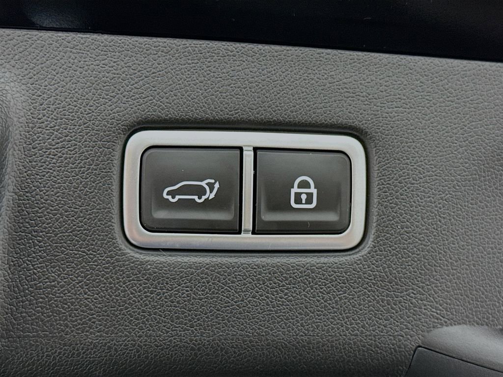 Used 2023 Kia Sorento SX Prestige w/ Panoramic Sunroof Package AWD/4WD image 31
